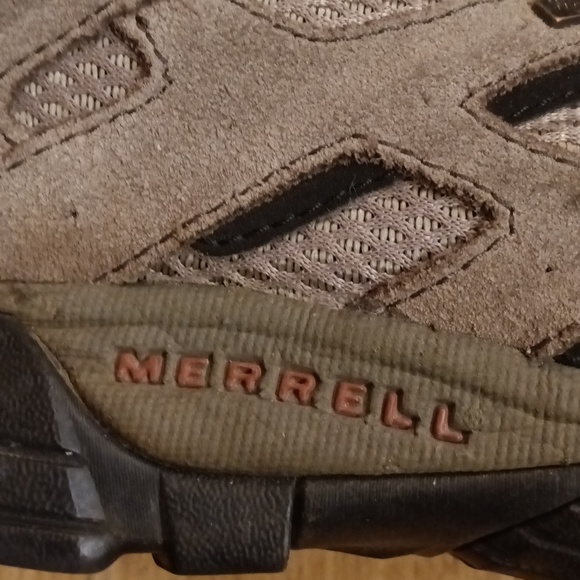 mens Merrell hiking shoes - Picture 7 of 8